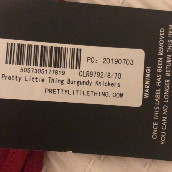 NWT Pretty Little Thing Sports Bra & Thong - Picture 6 of 7